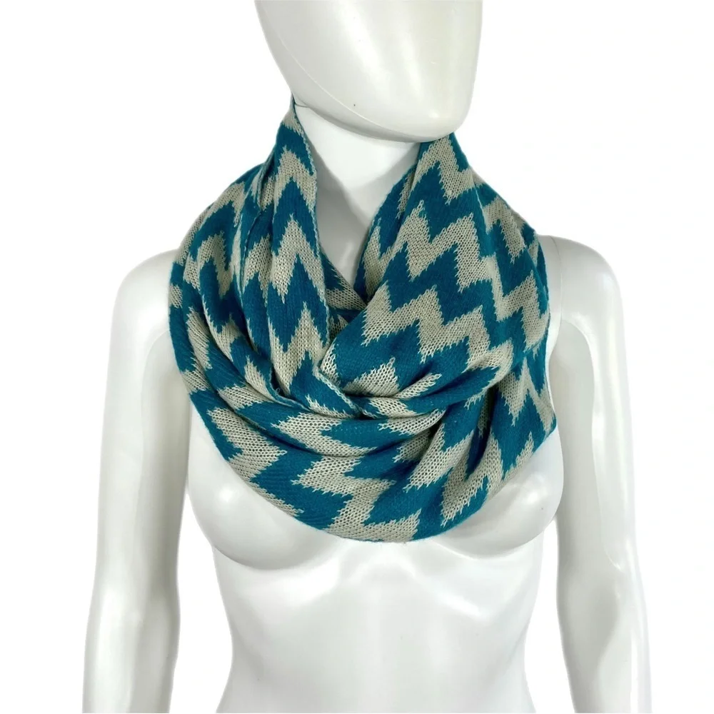 Jeongsook Oh Chevron Beige and Teal Soft Warm Infinity Snood Scarf